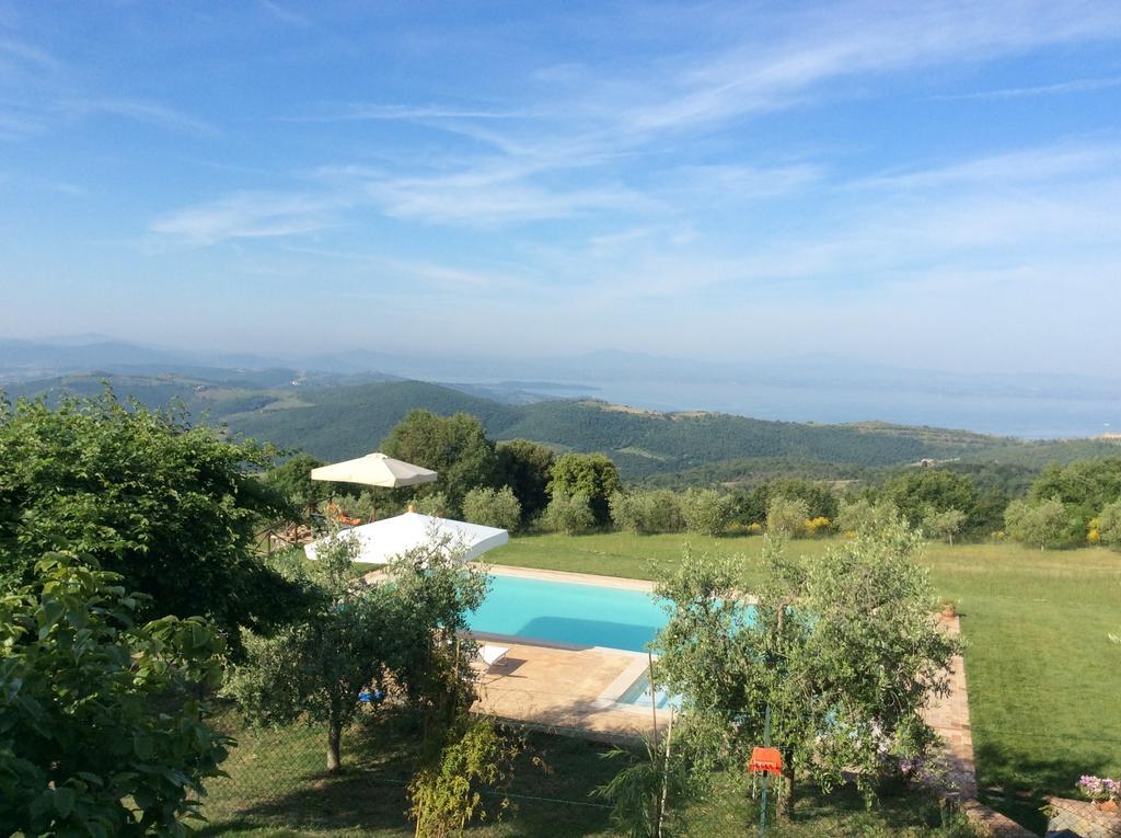 Agriturismo La Bicocca - Apt. "Il Leccio" Castel Rigone Kültér fotó